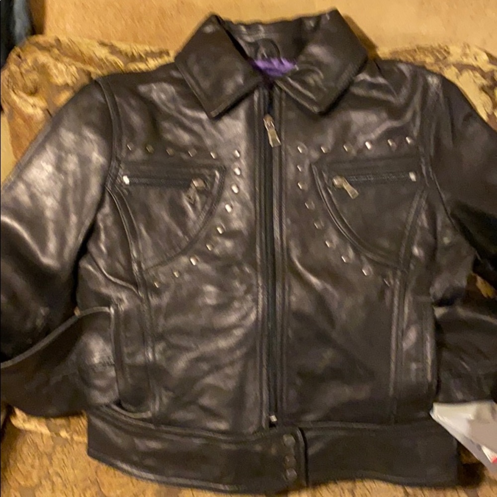 Women’s leather jacket